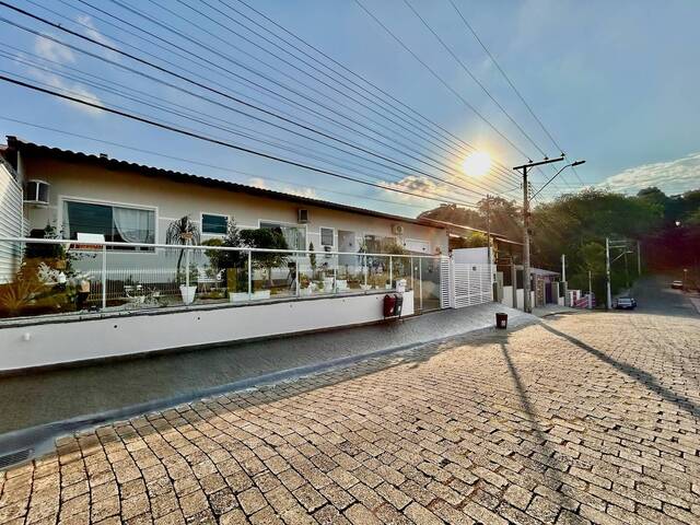 #21 - Casa para Venda em Blumenau - SC